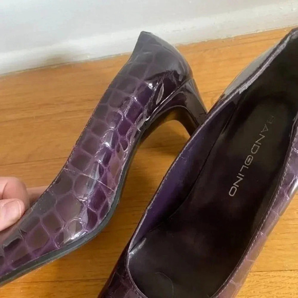 Bandolino Purple Snake Skin Heels - Picture 12 of 13